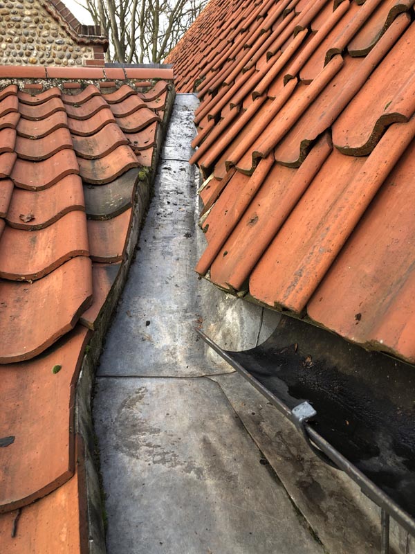 Roof Cleaning (43) - Copy.jpg